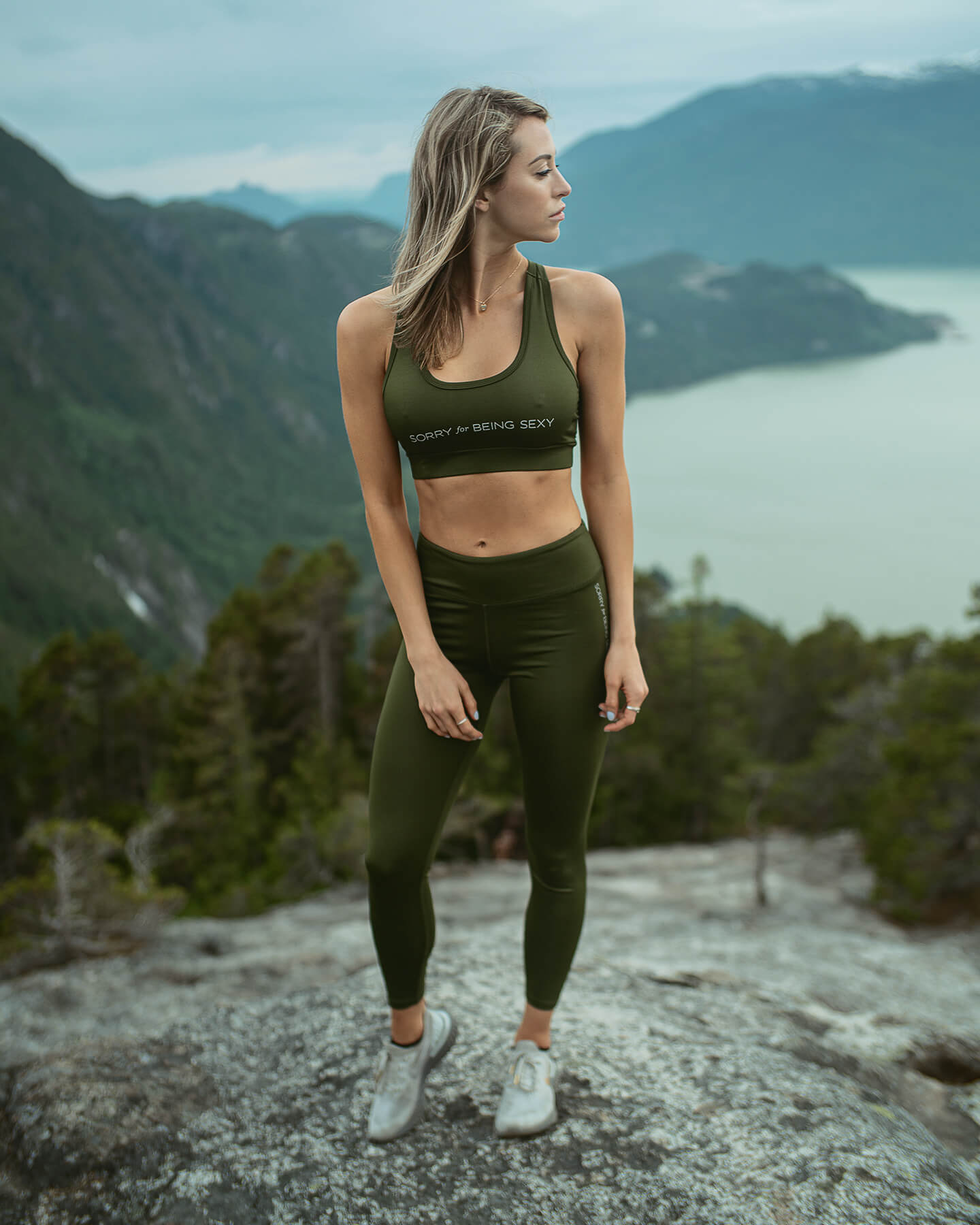 Olive Sports Bra – SORRY for BEING SEXY